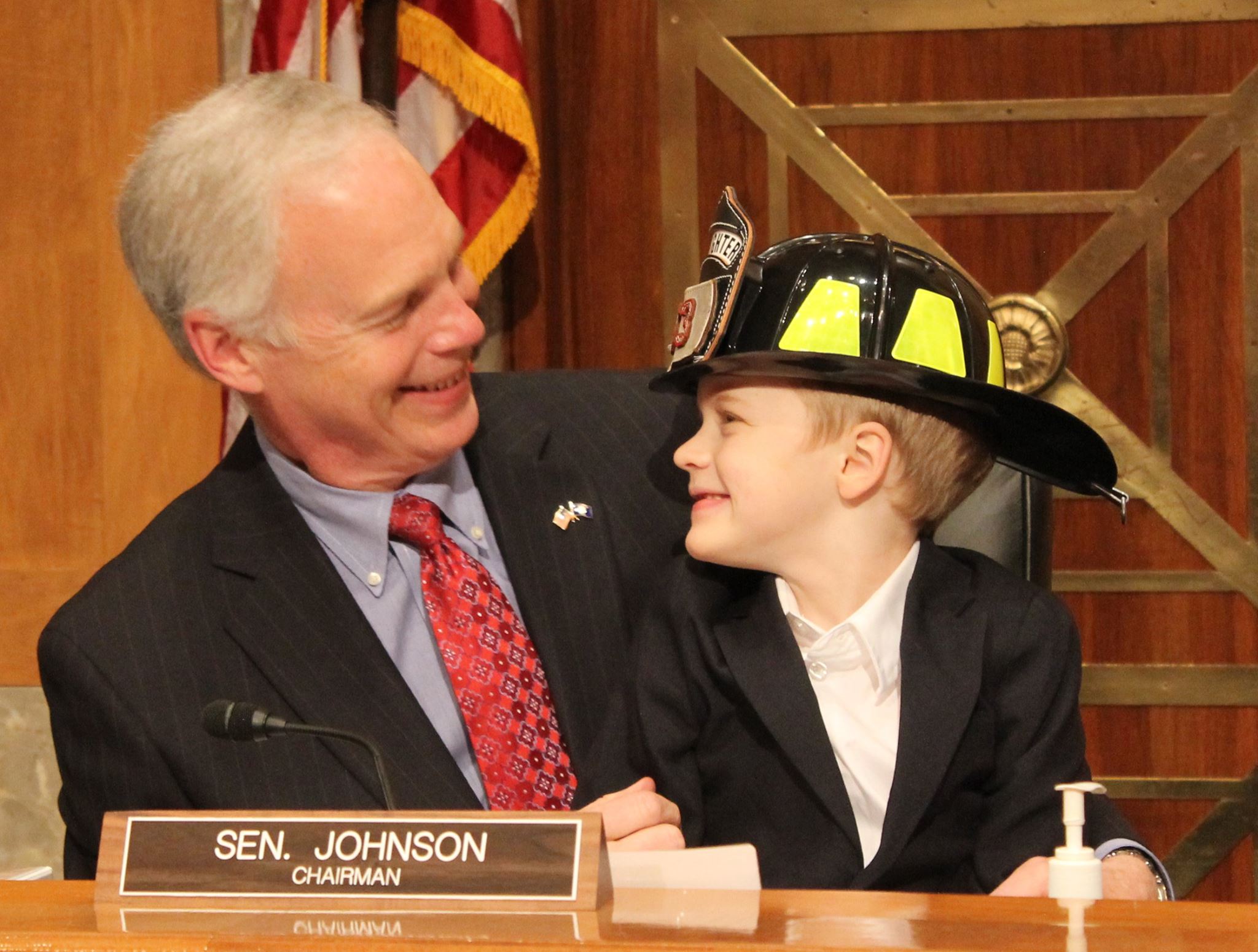 Sen. Johnson with Jordan McLinn, Right to Try Hearing